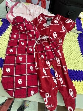 Oklahoma Sooners 3-piece infant set 3-6 months